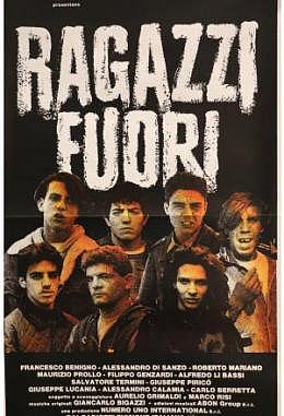 Ragazzi fuori 