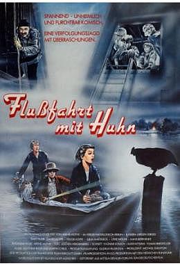 Flussfahrt mit Huhn